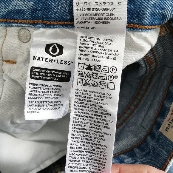 Levi's 501 90s Straight Leg Jeans in Sketch Artist w Cherry Embroidery Patch 26 - Picture 12 of 16